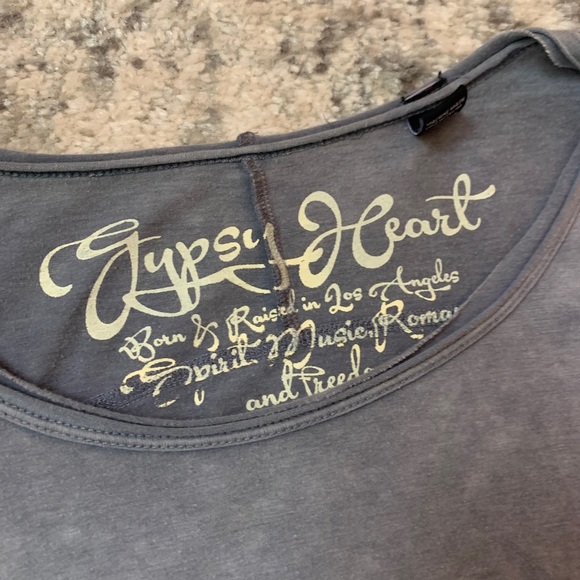 Distressed tank top - Picture 2 of 2